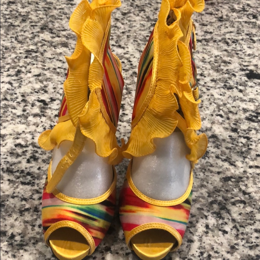 COPY - Multi color heels